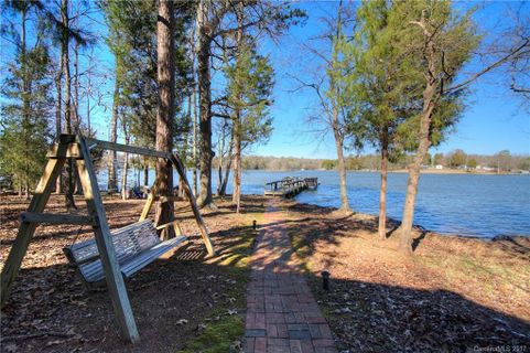 4567 Summerside Drive