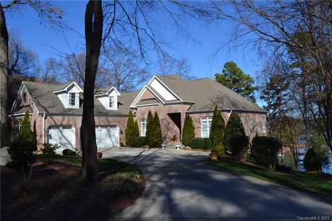 Previously sold for $900,000