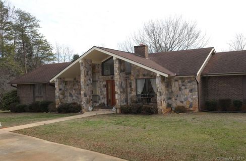 258 Rollingwood Drive sold home in Southwood Acres, Mocksville, NC