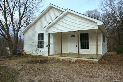 724 Broad Street