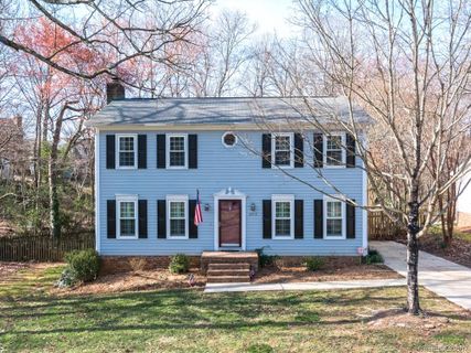 8915 Rittenhouse Circle