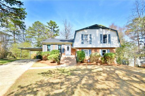 6615 Bluestone Court