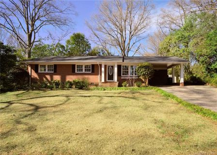 1463 Greenwood Lane