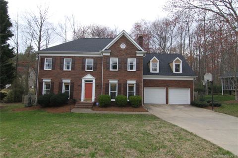 3219 Ivy Creek Road