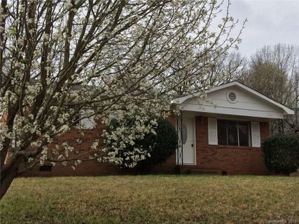 5520 Edsdale Place