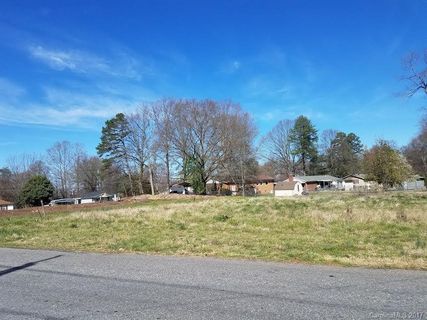 2100 Brookneal Drive