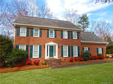 1140 Candlelight Drive