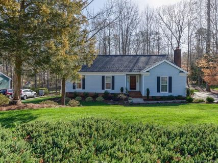 1943 Windlock Drive