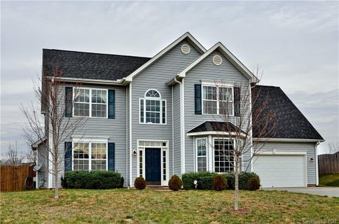 17 Trey Bourne Drive