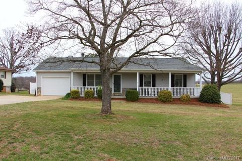 4990 Forest Ridge Drive