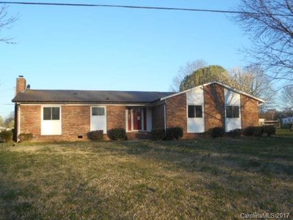 516 Kingfield Drive