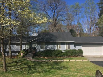 219 Nottingham Drive