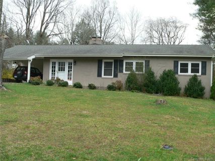 216 Lyndale Road sold home in Claude Kilpatrick, Hendersonville, NC