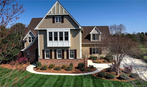 Previously sold for $720,000