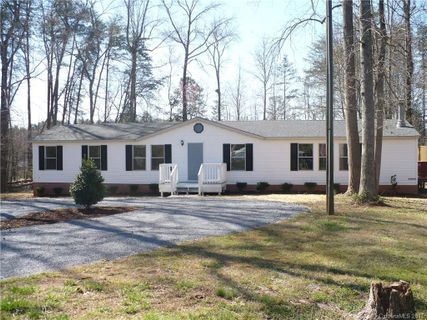 3265 Bentwood Lane sold home in Forestwinds Estates, York, SC