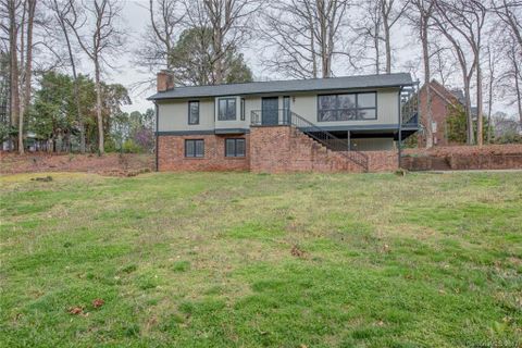 3701 Eaglebrook Drive