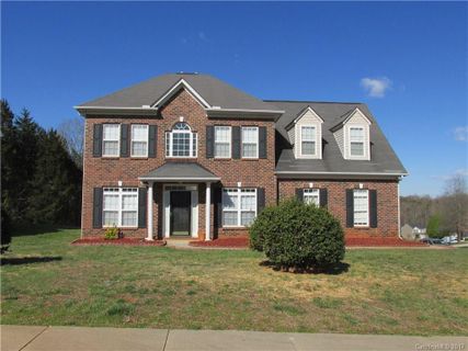 5751 Timbertop Lane sold home in Bristol Farms, Charlotte, NC