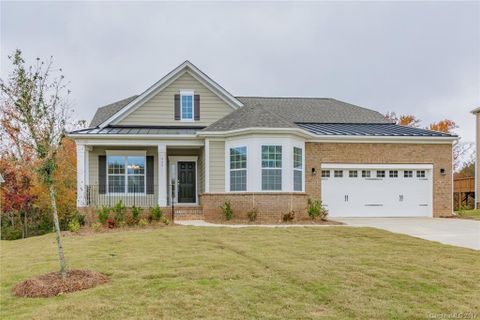 469 Hawks Creek Parkway 134