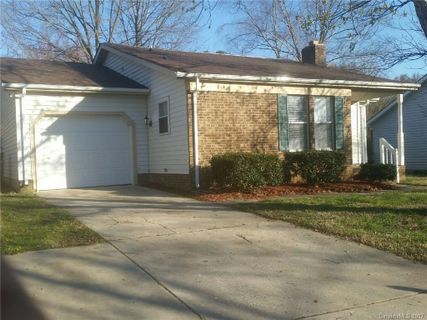 4812 Harri Ann Drive sold home in Hunters Creek, Charlotte, NC