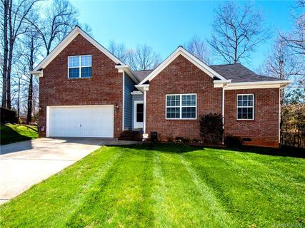 2804 Glen Summit Drive