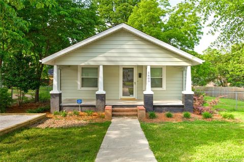1600 E 35th Street