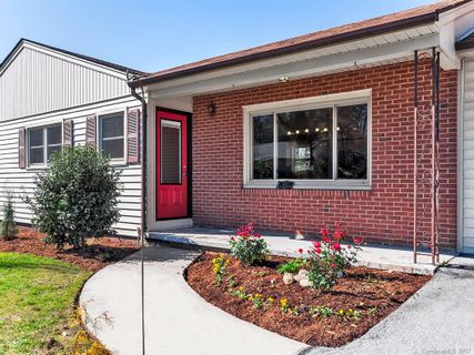 Previously sold for $251,500