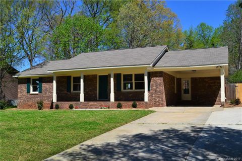 1209 Hampshire Drive sold home in Berkshire, Kannapolis, NC