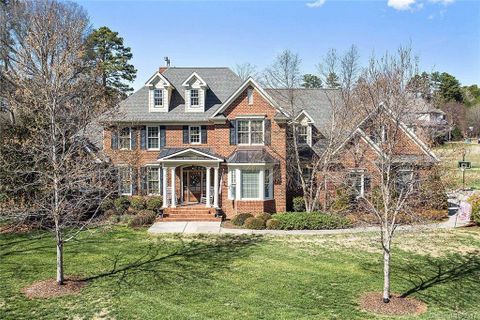 530 Riviera Drive