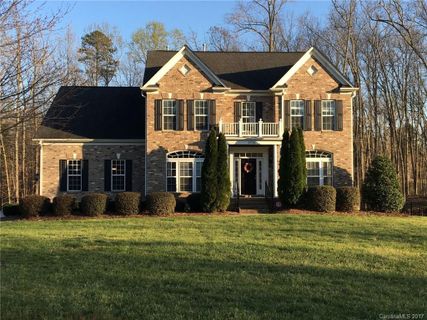 8628 Carly Lane
