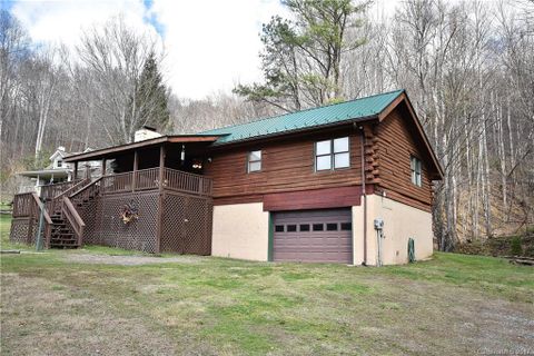 422 Sugar Mountain Road 219 & 220 sold home in Mountain Valley Estates, Waynesville, NC