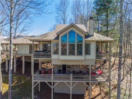 281 Bob White Loop