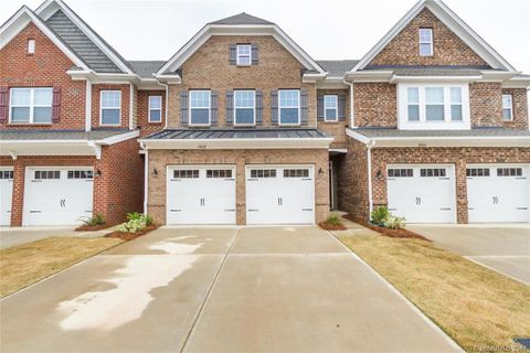 Previously sold for $265,000