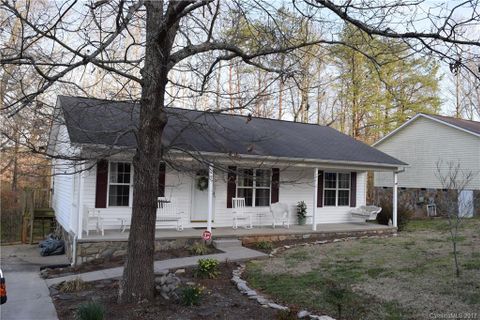 435 Forest Drive