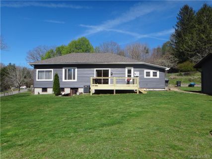 25 Elliott Road