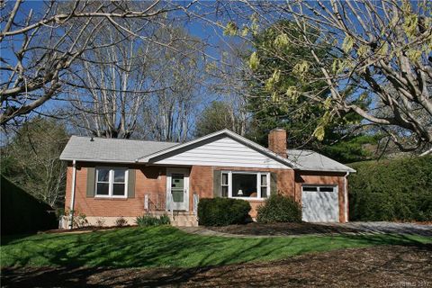 26 N Pershing Road sold home in Parkway Hills, Asheville, NC