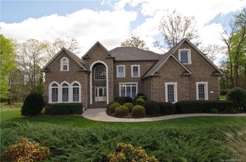 334 Stone Cliff Lane