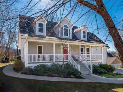 26 Whitetail Drive sold home in Hunters Ridge, Weaverville, NC