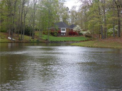 5515 Mallard Drive