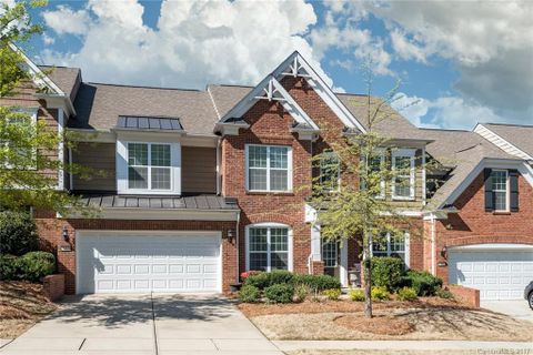 10326 Blairbeth Street sold home in The Enclave at Ardrey Kell, Charlotte, NC
