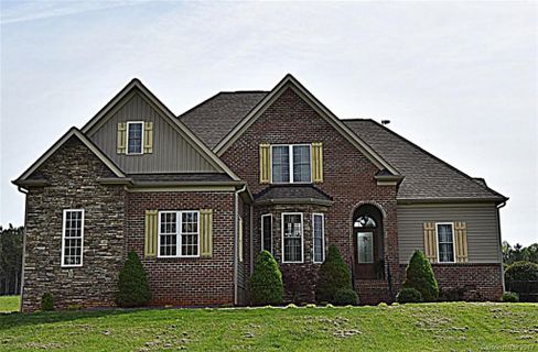 2284 Mintew Circle