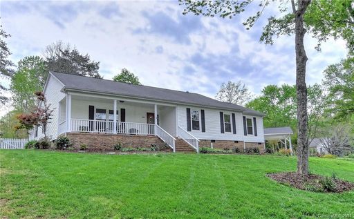 4001 Bridgewood Lane