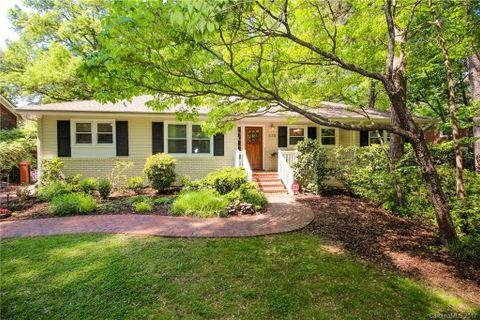 229 N Canterbury Road sold home in Wendover Hills, Charlotte, NC