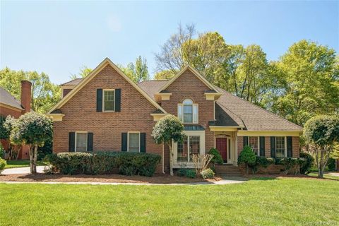 6310 Tripp Place sold home in Berwick, Charlotte, NC