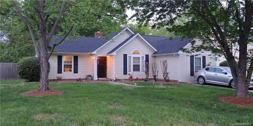 3018 Old House Circle sold home in Pheasant Knoll, Matthews, NC