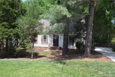 5917 Grosner Place sold home in Lincolnshire, Charlotte, NC
