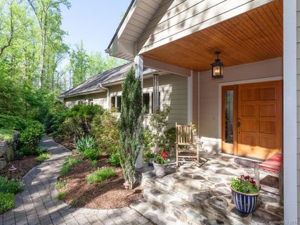 225 Eastmoor Drive