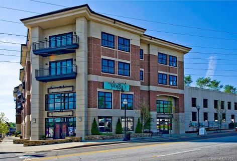 29 French Broad Street 301