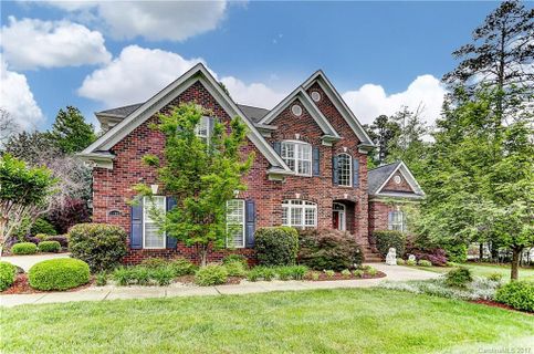 11305 Whispering Leaf Court