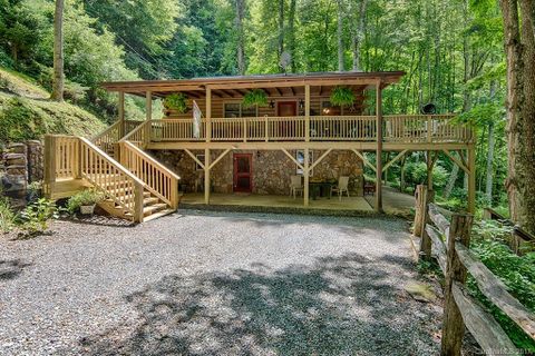10 Zenith Drive sold home in Heath Peak, Waynesville, NC