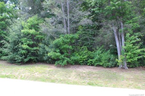 110 Mistletoe Trail